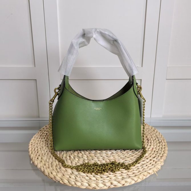 COACH Brooklyn 23 Shoulder Bag Green Shoulder Bag