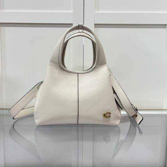 COACH LANA 23 Polished Pebble Leather 2-Way Shoulder Bag in White - CM545